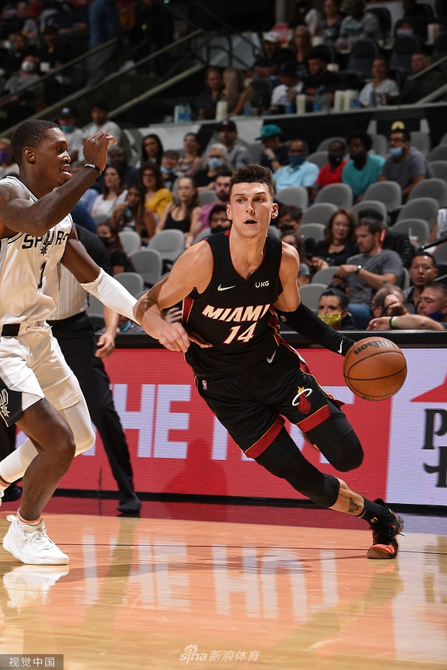 但他的经纪 但他的经纪